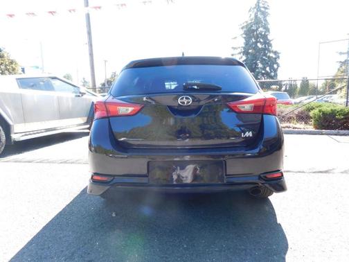 2016 Scion iM Base
