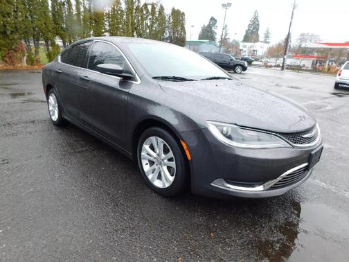 2016 Chrysler 200 Limited