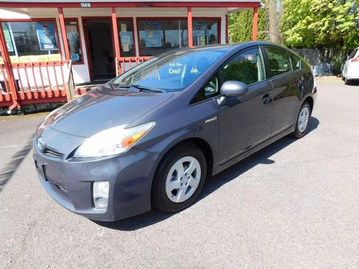 2011 Toyota Prius I