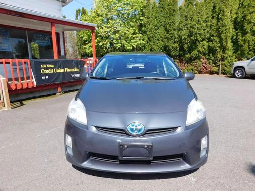 2011 Toyota Prius I
