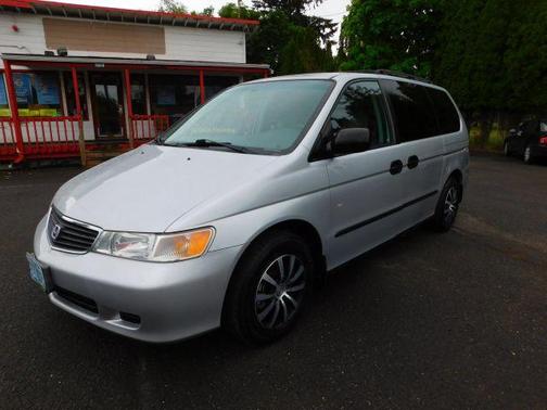 Starlight Silver Metallic 2001 Honda Odyssey LX