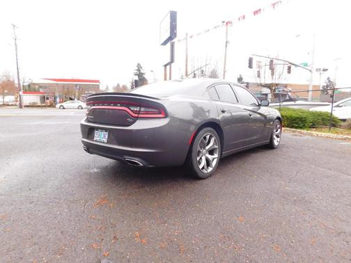 2016 Dodge Charger R/T