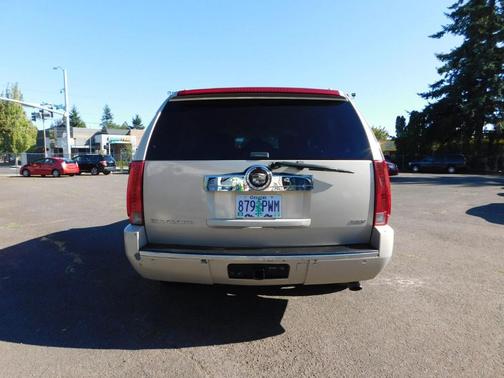 2007 Cadillac Escalade ESV Base