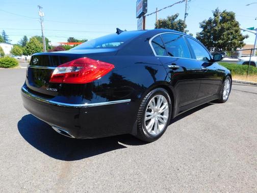 Black Noir Pearl 2012 Hyundai Genesis 3.8