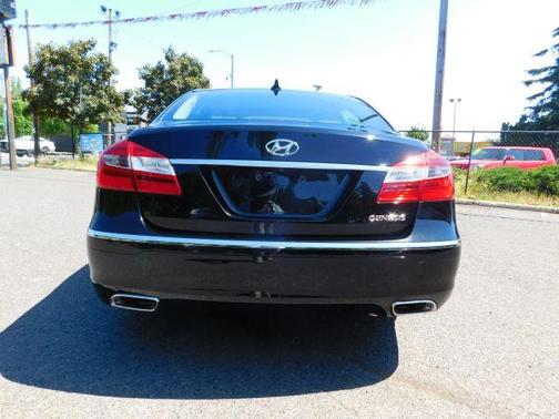 Black Noir Pearl 2012 Hyundai Genesis 3.8