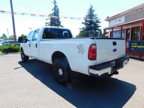 Oxford White 2015 Ford F-250 XL