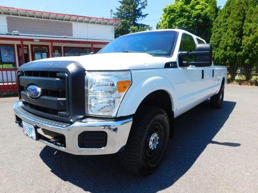 Oxford White 2015 Ford F-250 XL