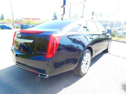 Stellar Black Metallic 2017 Cadillac XTS Luxury