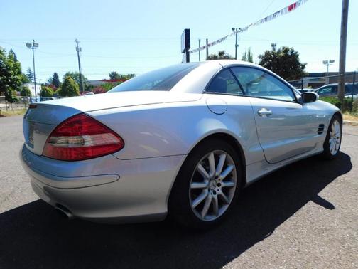 Silver 2007 Mercedes-Benz SL-Class SL 550