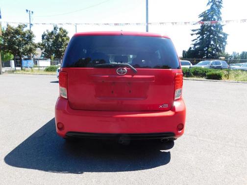 Absolutely Red 2015 Scion xB