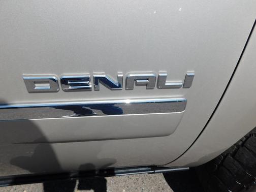 2013 GMC Yukon Denali