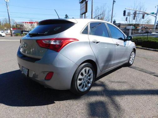 2016 Hyundai Elantra GT Base