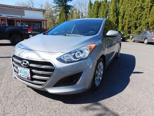 2016 Hyundai Elantra GT Base