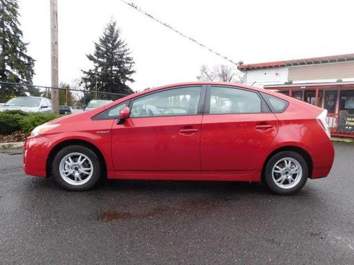 2011 Toyota Prius I