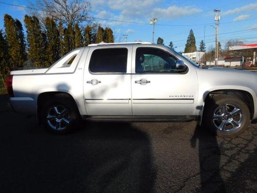 2011 Chevrolet Avalanche 1500 LTZ