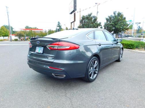 2020 Ford Fusion Titanium