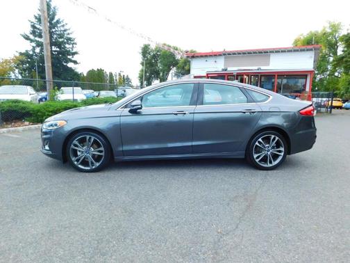 2020 Ford Fusion Titanium
