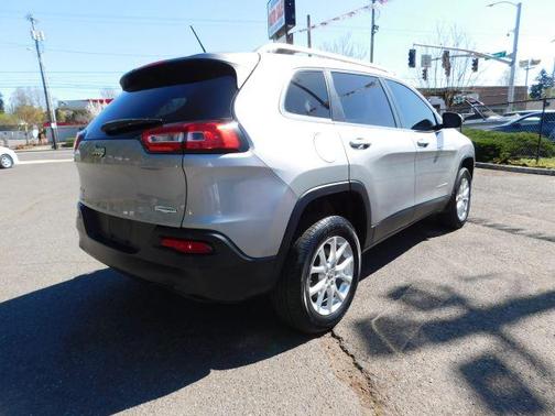 Billet Silver Metallic Clearcoat 2014 Jeep Cherokee Latitude