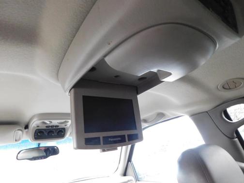 2003 GMC Yukon XL Denali