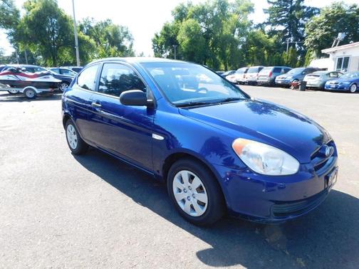 2010 Hyundai Accent Blue