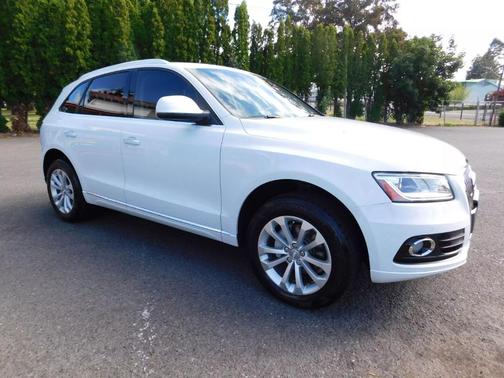 2015 Audi Q5 2.0T Premium Plus