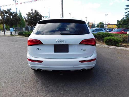 2015 Audi Q5 2.0T Premium Plus