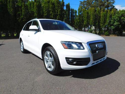 2012 Audi Q5 2.0T Premium Plus