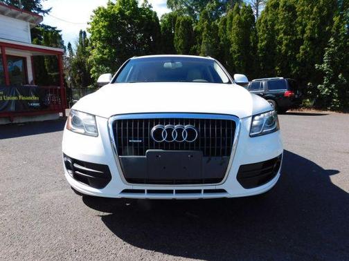 2012 Audi Q5 2.0T Premium Plus