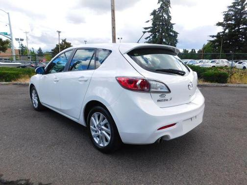 Crystal White Pearl Mica 2013 Mazda Mazda3 i Touring