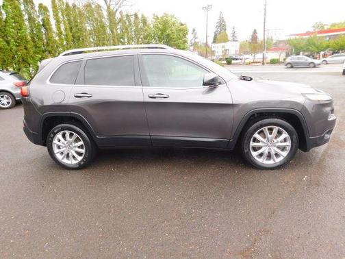 Granite Crystal Clearcoat Metallic 2014 Jeep Cherokee Limited