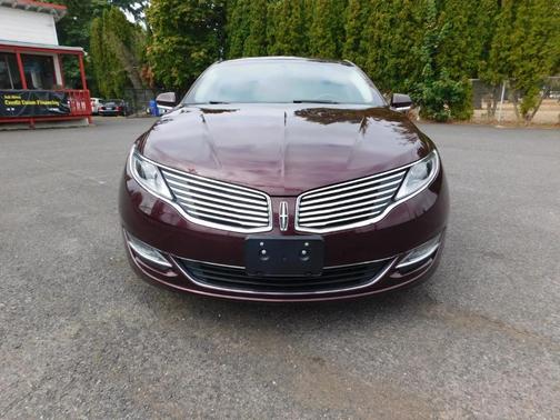 2013 Lincoln MKZ Base