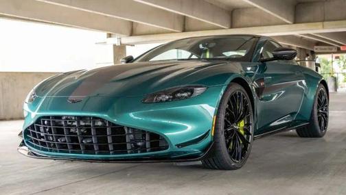 2022 Aston Martin Vantage 