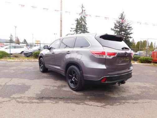 2015 Toyota Highlander Limited Platinum