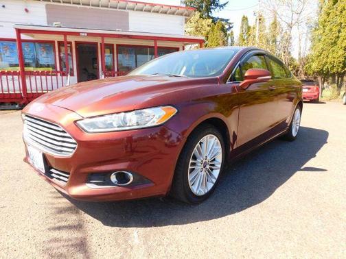 Bronze Fire Metallic Tinted Clearcoat 2016 Ford Fusion SE
