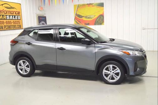 2021 Nissan Kicks S