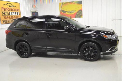 2018 Mitsubishi Outlander LE