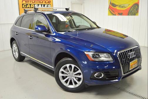Scuba Blue Metallic 2016 Audi Q5 2.0T Premium Plus