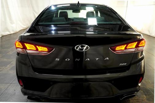 2018 Hyundai SONATA Limited 2.0T