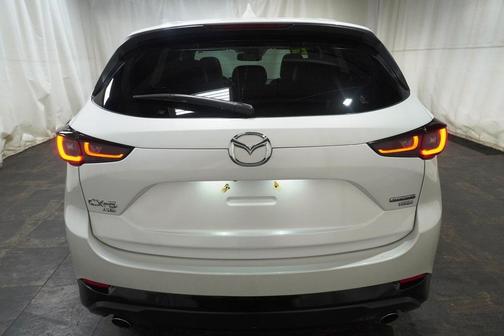 2024 Mazda CX-5 Carbon Edition