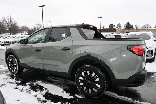 2025 Hyundai SANTA CRUZ SE