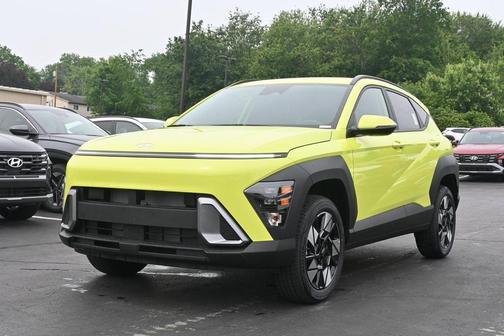 2025 Hyundai KONA SEL