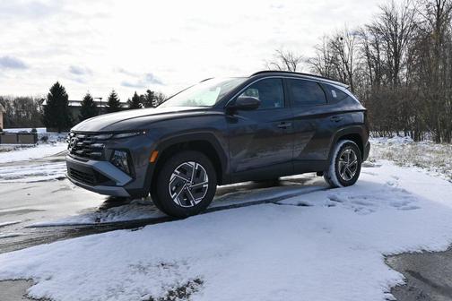 2025 Hyundai TUCSON Hybrid Blue