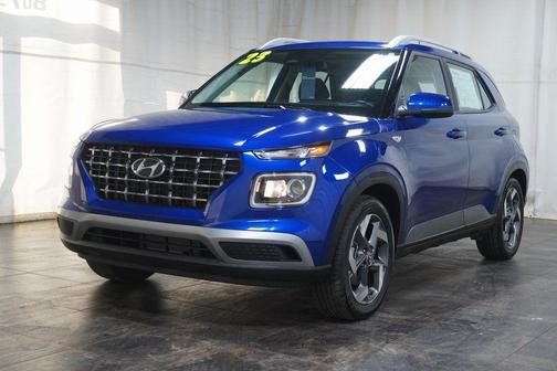 2023 Hyundai VENUE SEL