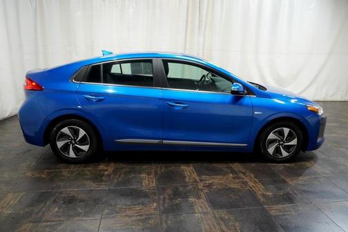 2018 Hyundai IONIQ Hybrid SEL
