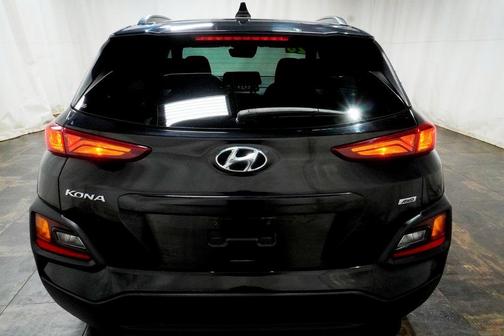 2020 Hyundai KONA SEL Plus