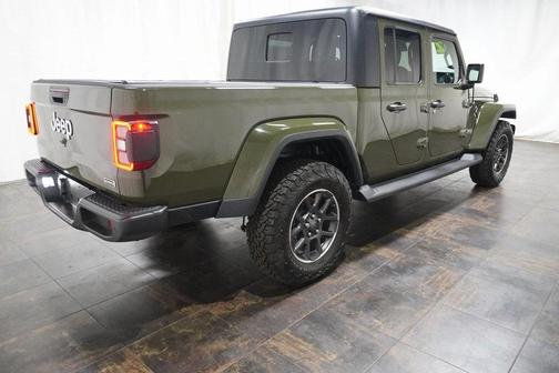2022 Jeep Gladiator Overland