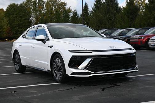 2026 Hyundai SONATA Hybrid SEL