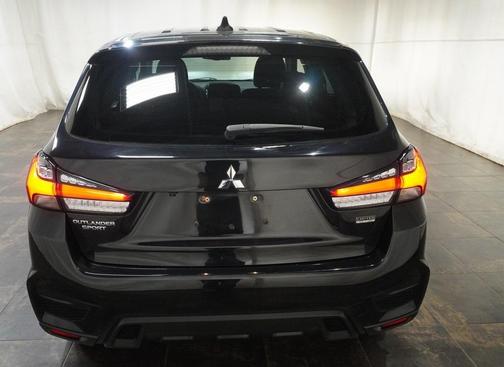 2021 Mitsubishi Outlander Sport 2.0 LE
