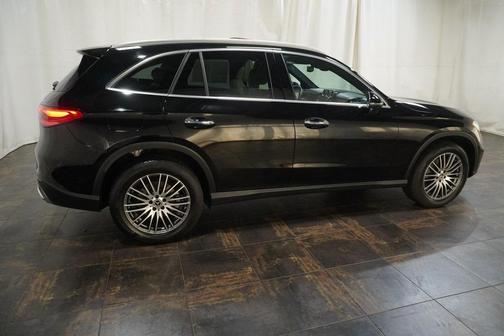 2024 Mercedes-Benz GLC 300 Base 4MATIC