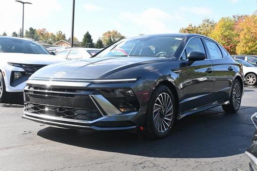 2026 Hyundai SONATA Hybrid SEL